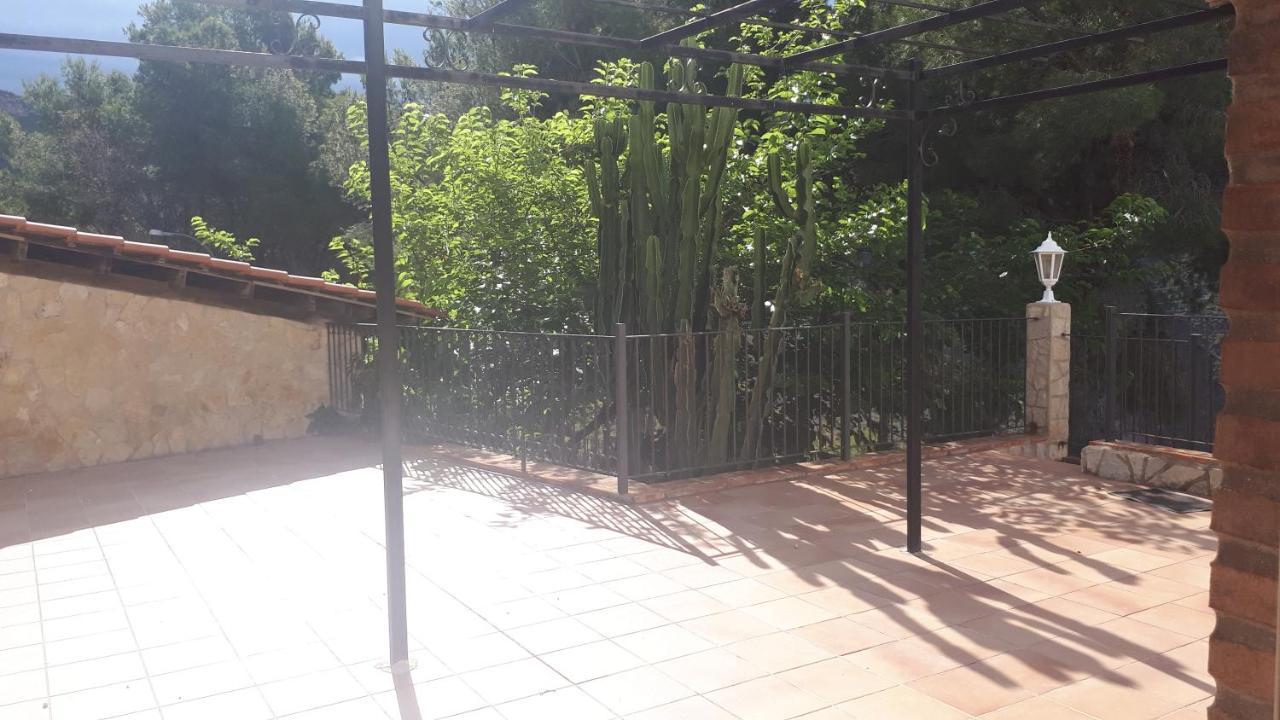 Christina Appartement *